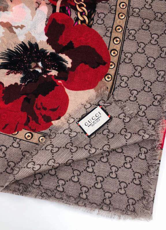 GUCCI 25S SCARF 140 IN CASHMERE 740370