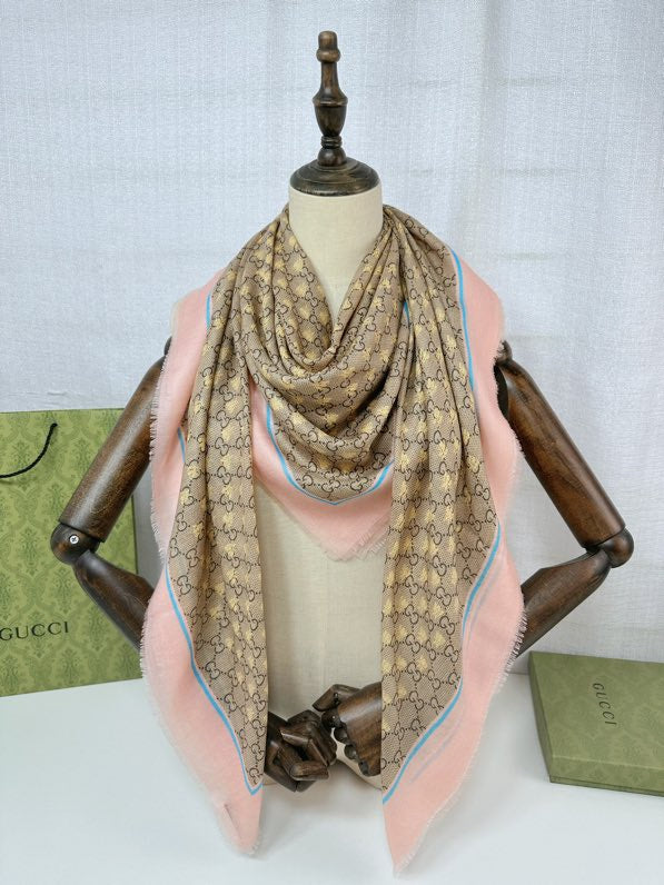 GUCCI 25S SCARF 140 IN CASHMERE 740369