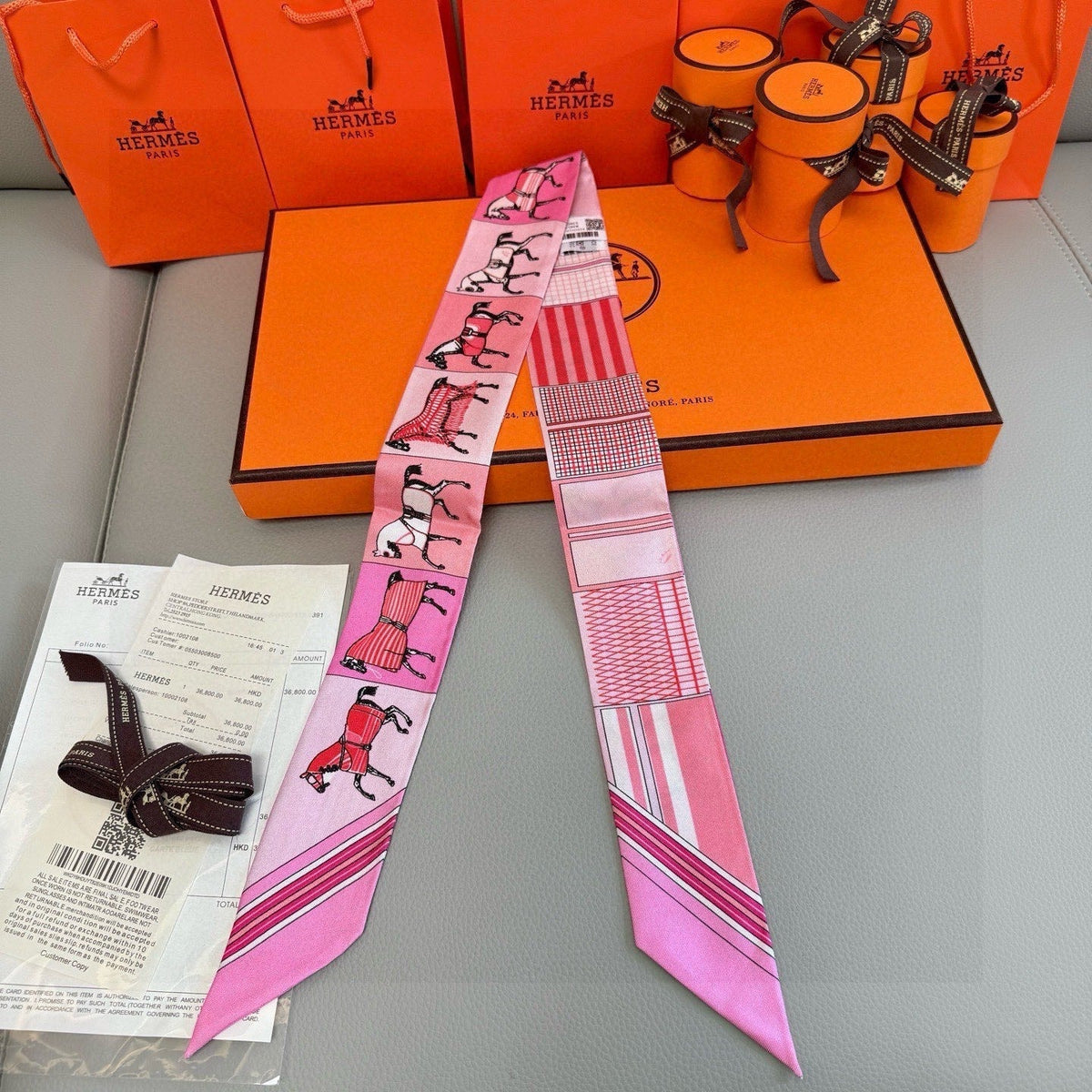 HERMES HERMES 25S NECKERCHIEF 86 IN SILK 991553