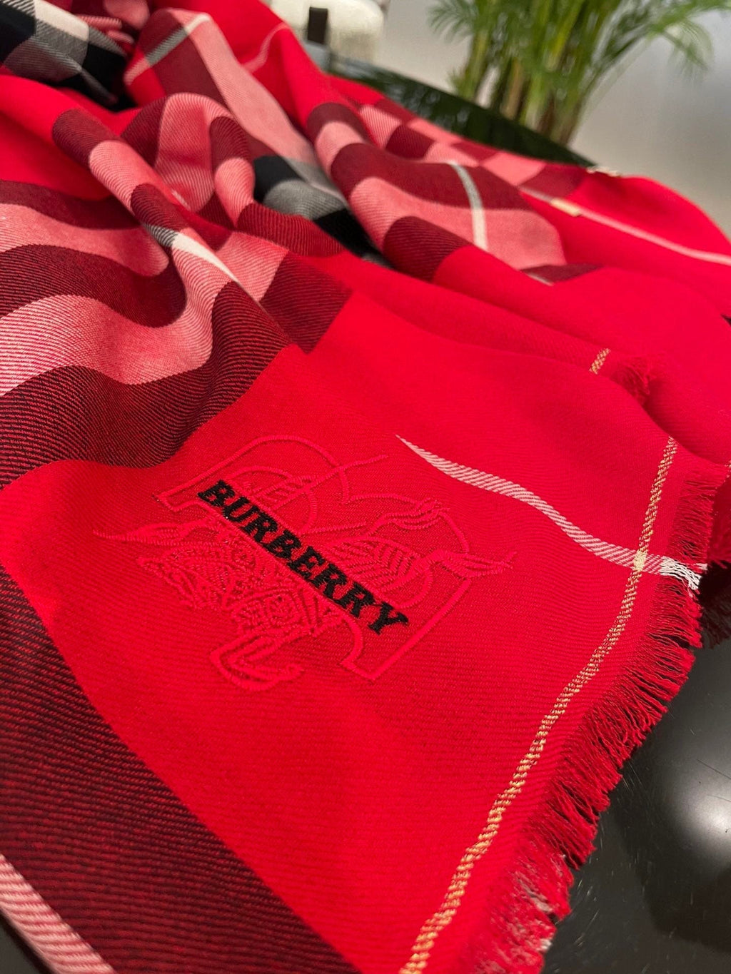 BURBERRY BBR SCARF 200 CM IN CASHMERE 574542