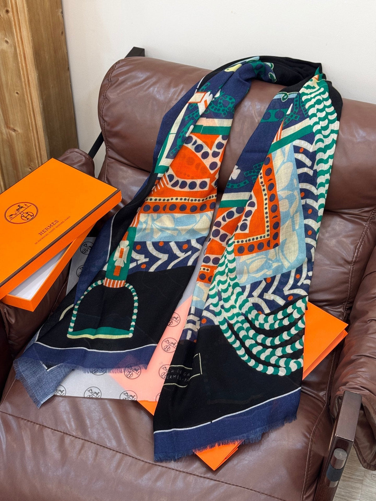 HERMES HERMES 25S SCARF 200 IN CASERE SILK 730597