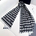 CHANEL 25S SCARF 190 IN CASHMERE 880365